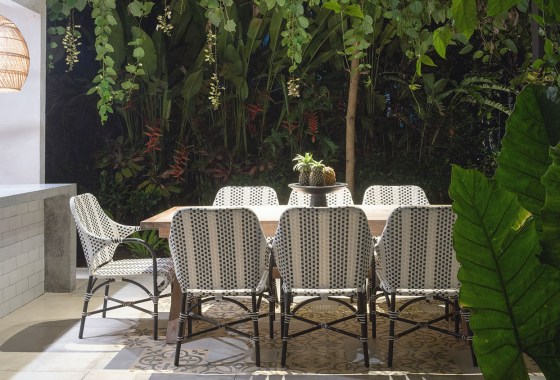 These small patio dining sets are perfect for limited outdoor space