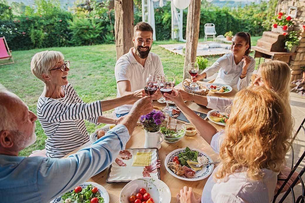 5 Best Picnic Tables Sept. 2021 BestReviews