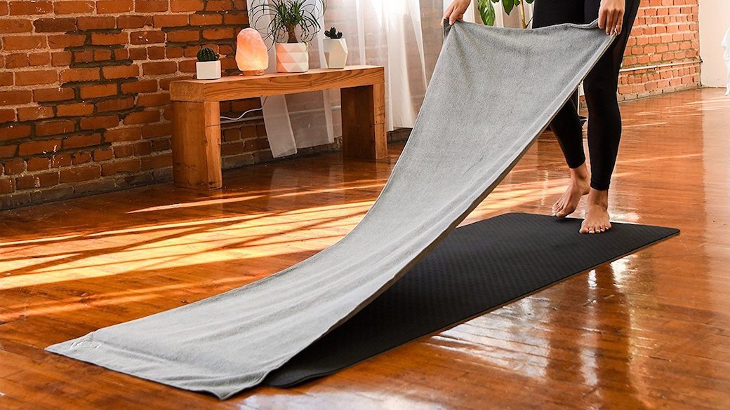 5 Best Yoga Towels Aug. 2021 BestReviews
