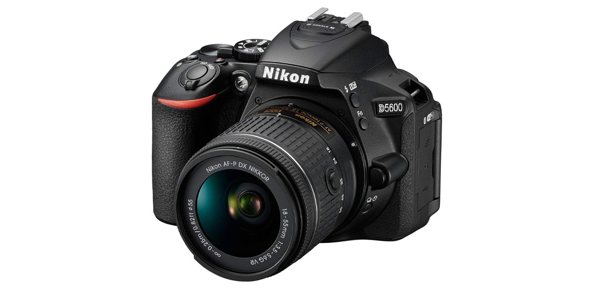 Nikon D5600 DX-Format Digital SLR